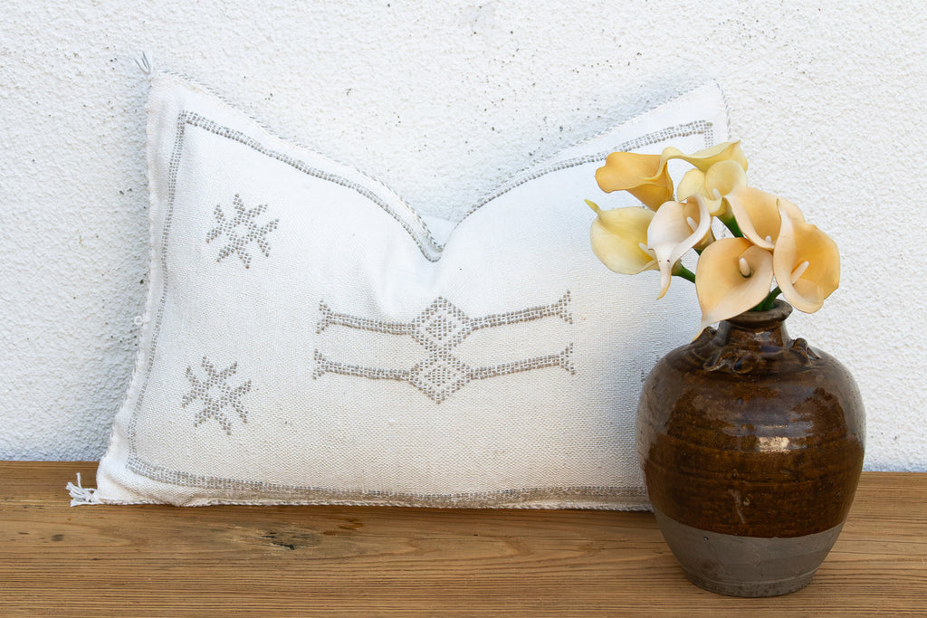 Frost Star White Lumbar Moroccan Silk Pillow (Trade)