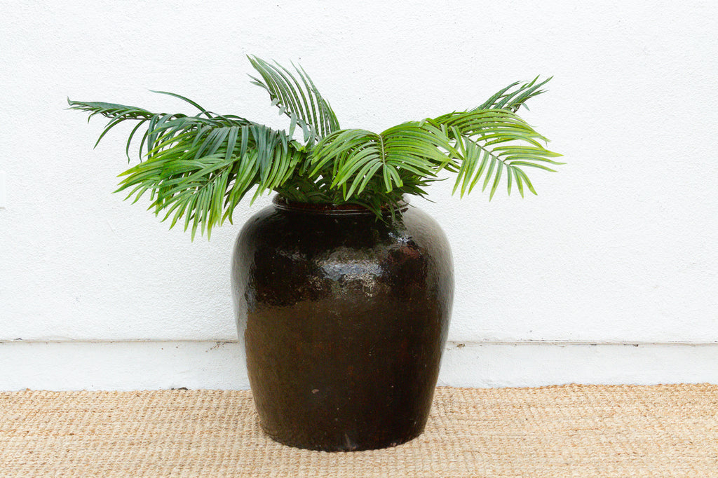 Large Caramel Glaze Martaban Jar