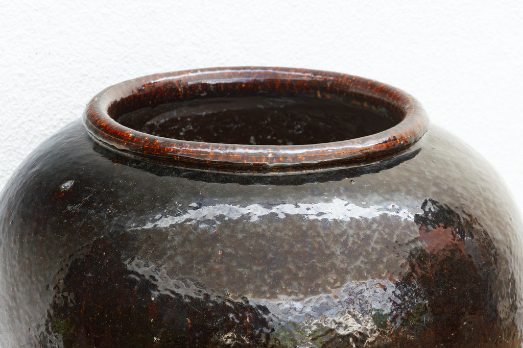 Large Caramel Glaze Martaban Jar