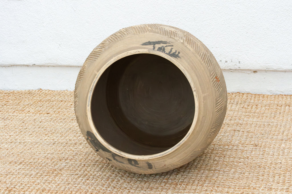 Large Vintage Heritage Unglazed Planter