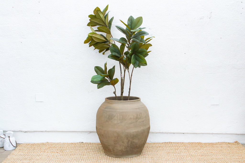 Oversize Farmhouse Unglazed Planter