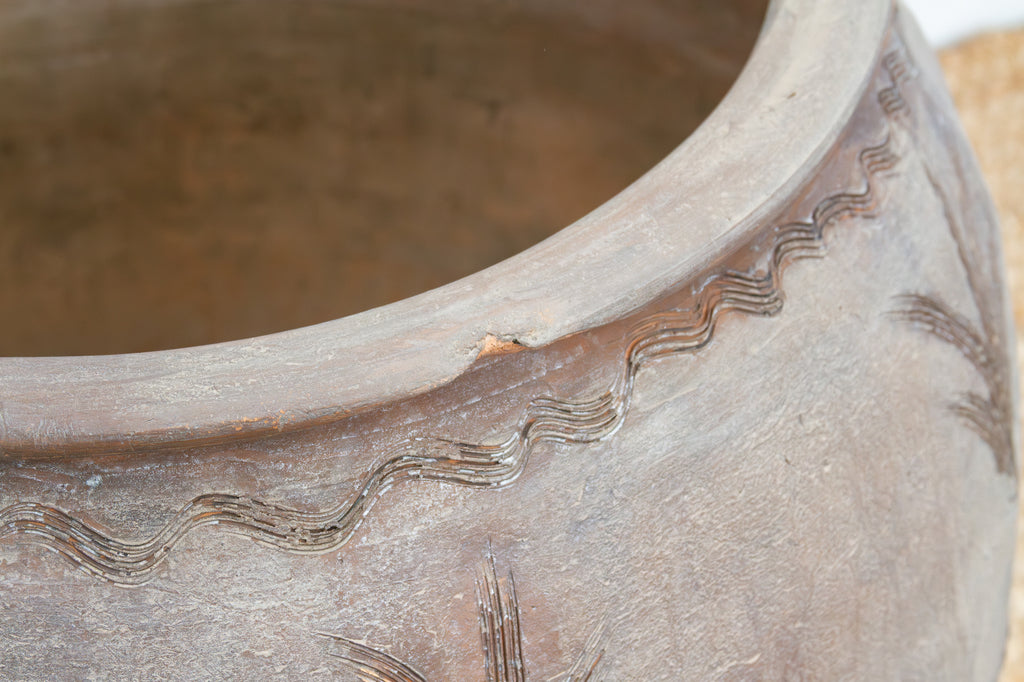 Ranch House, Large Vintage Etched Planter