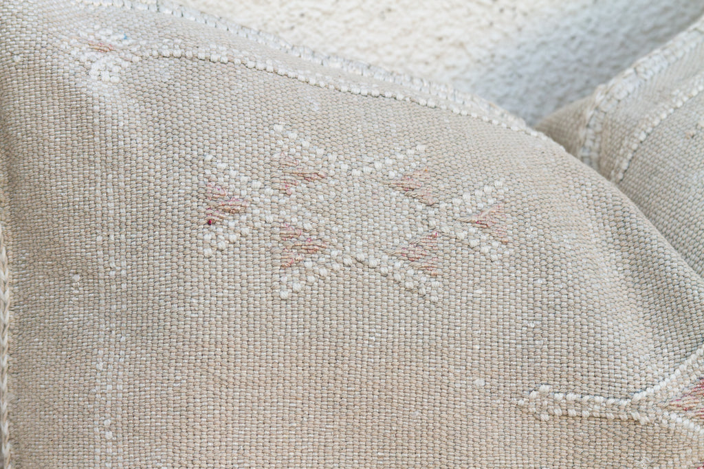 Ivory Diamond Lumbar Moroccan Silk Pillow