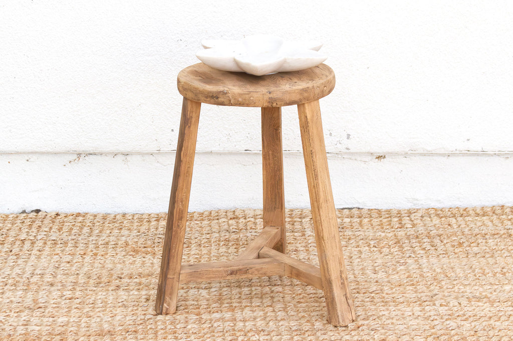 Oxidized Wood Antique Round Stool