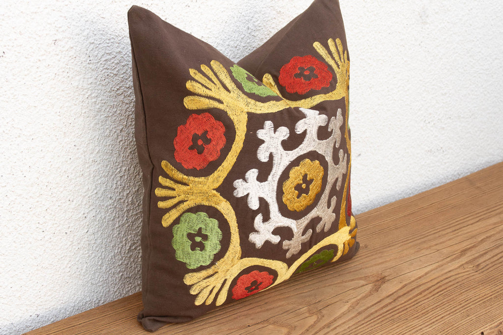 Radiating Floral Suzani Pillow Cover