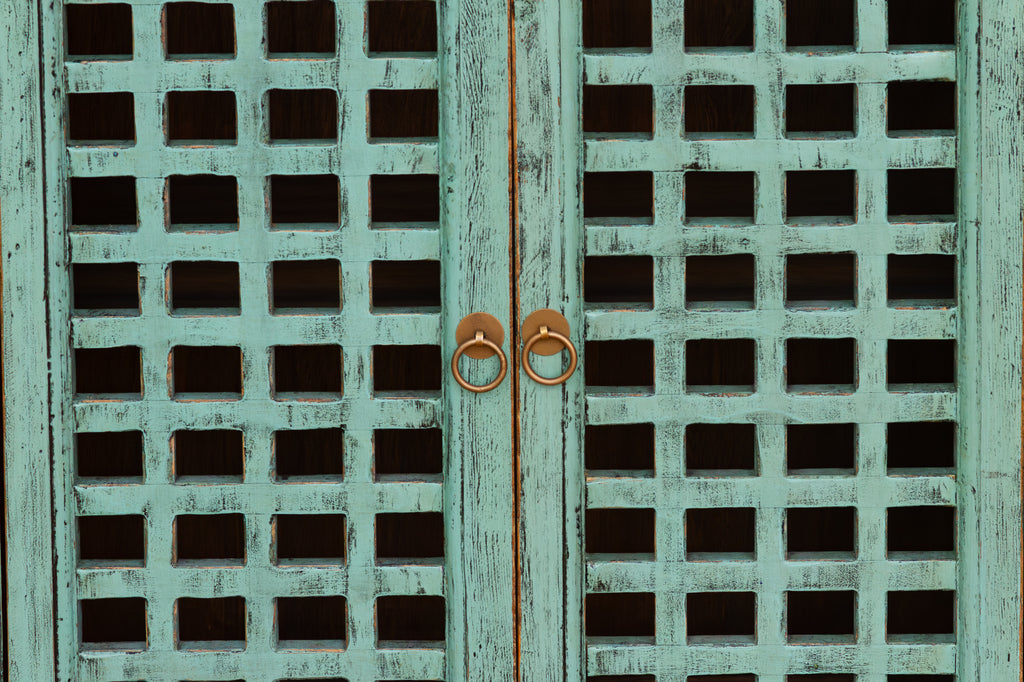 Long Oriental Jade Lattice Sideboard Cabinet