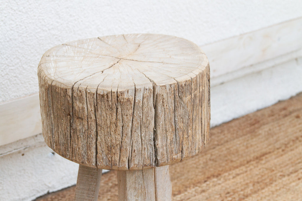 Thick Top Rustic Round Side Table (Trade)