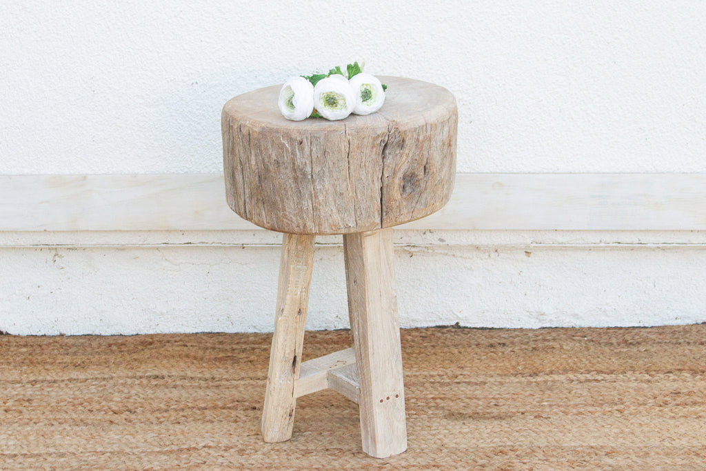 Primitive Bleached Wood Zen Round Table (Trade)