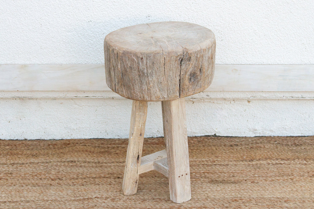 Primitive Bleached Wood Zen Round Table (Trade)