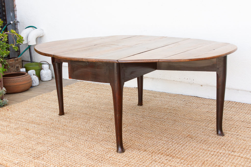 Large 18th Century English Oak Gateleg Dining Table