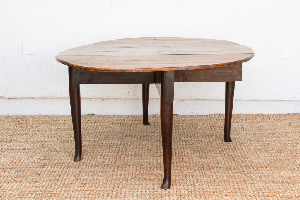 Large 18th Century English Oak Gateleg Dining Table