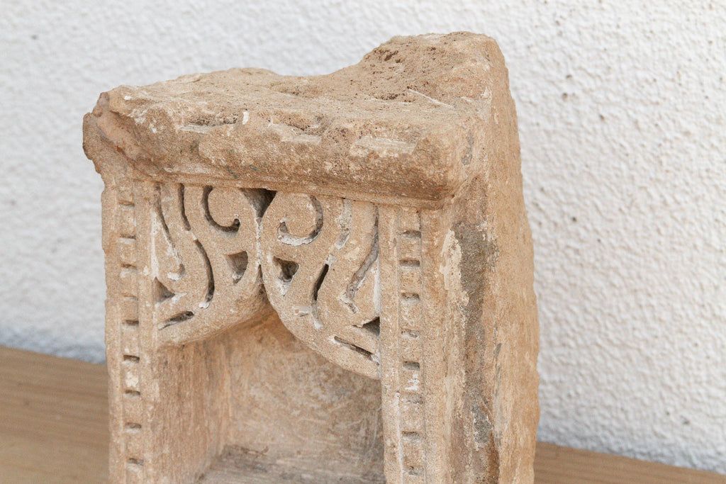 Arch & Floral Scrolls Indian Stone Niche