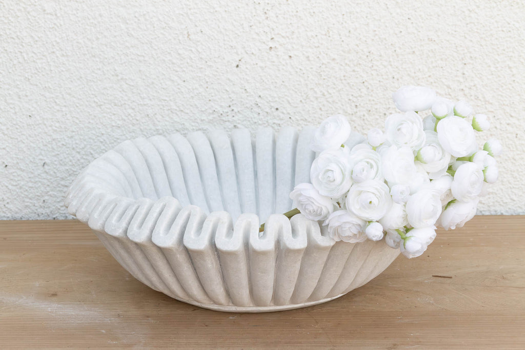 Grand Fluted Marble Catch-All