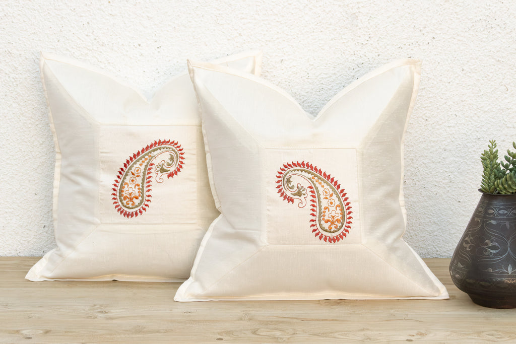 Pair of Buti Ivory Paisley Pillow Covers (Trade)