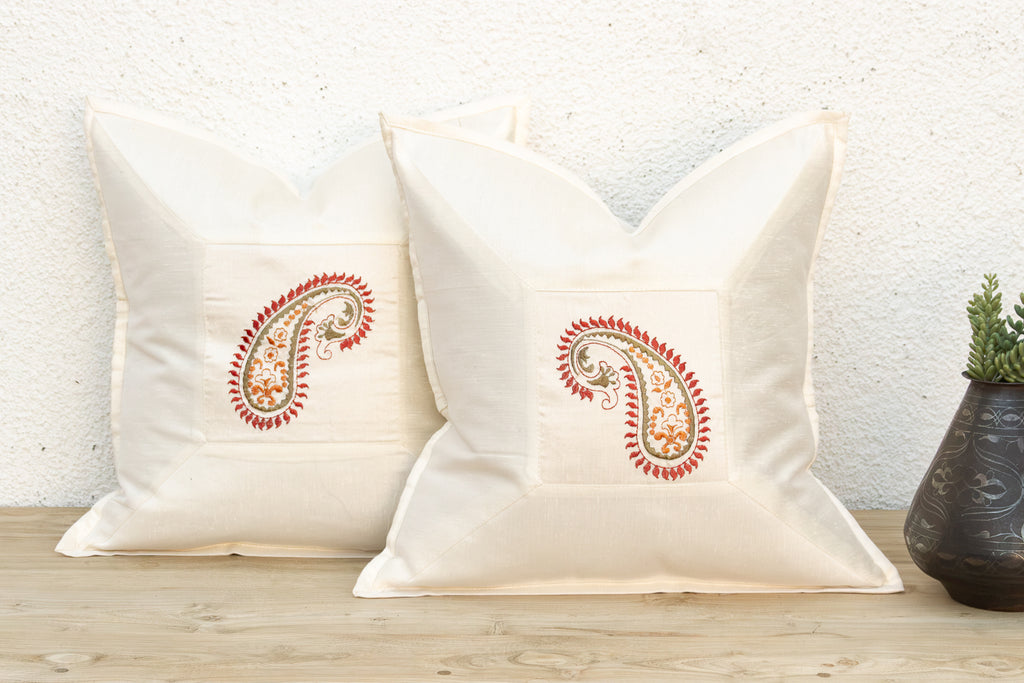 Pair of Buti Ivory Paisley Pillow Covers (Trade)