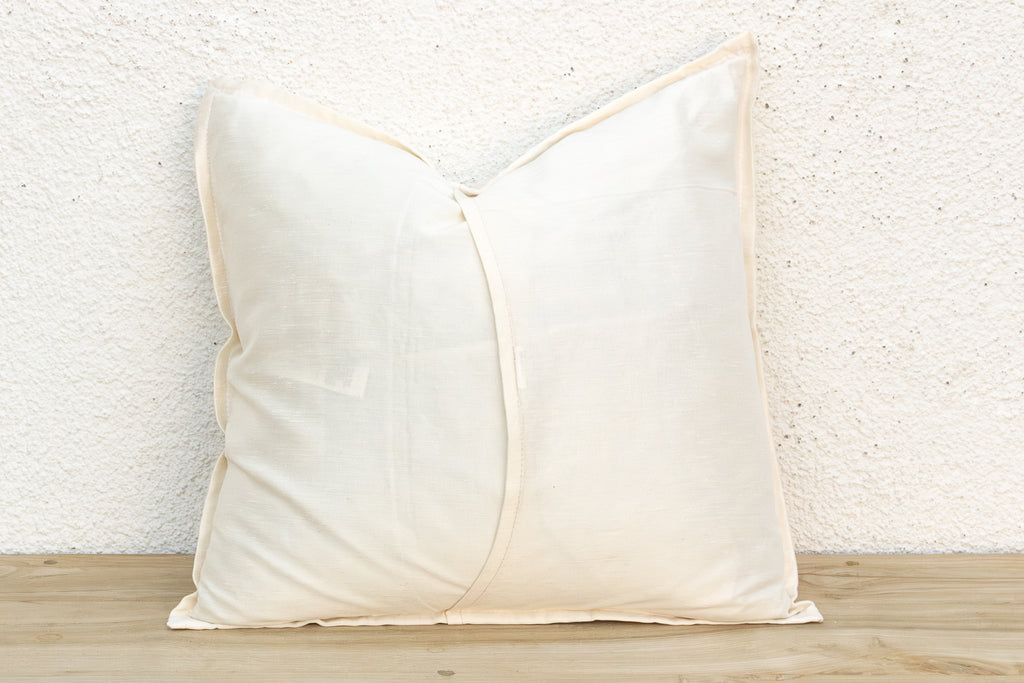 Jamawar Ivory Paisley Pillow Cover