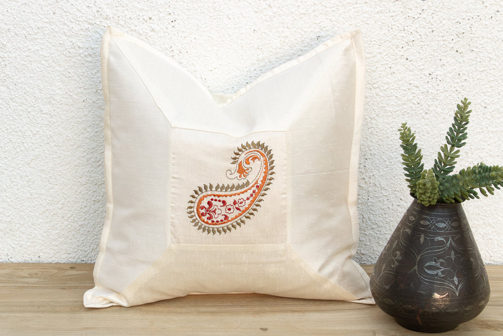 Amra Ivory Paisley Pillow Cover