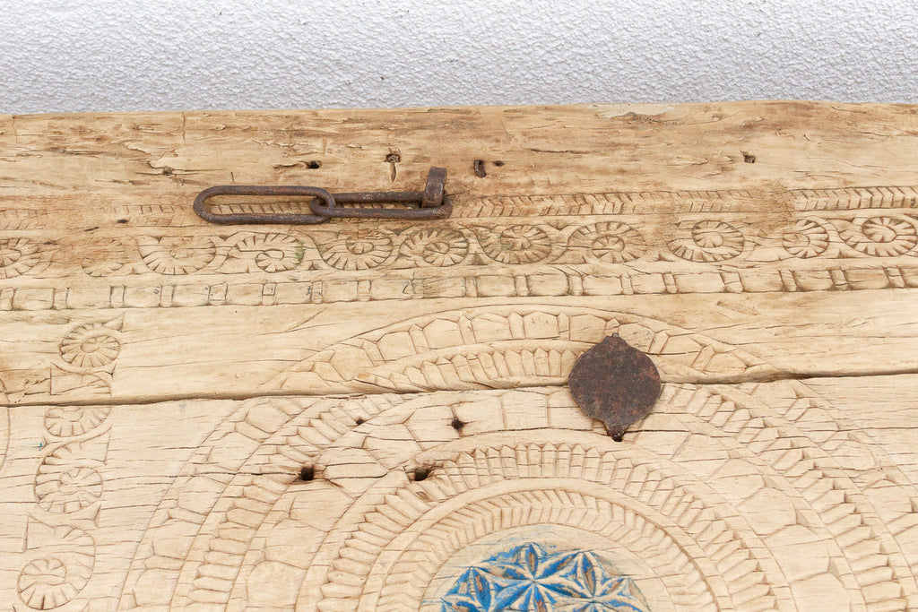 19th Century Carved Sunburst Medallion Coffee Table (Trade)