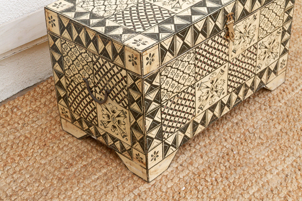 Vintage Tribal Motif Black & White Chest