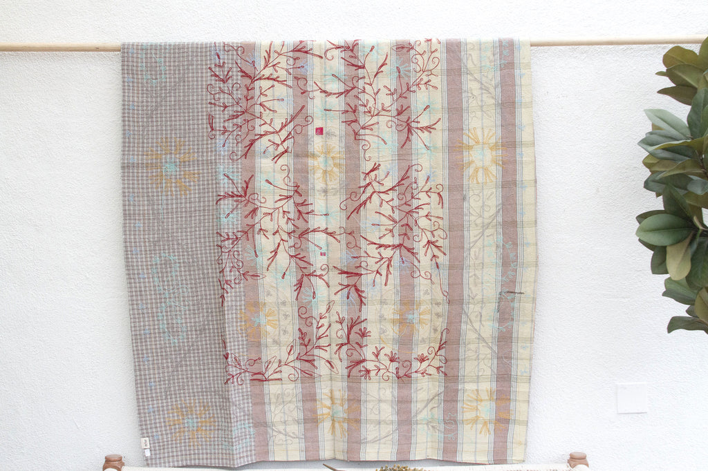 Vintage Folk Art Suzani Medallion Throw (Trade)