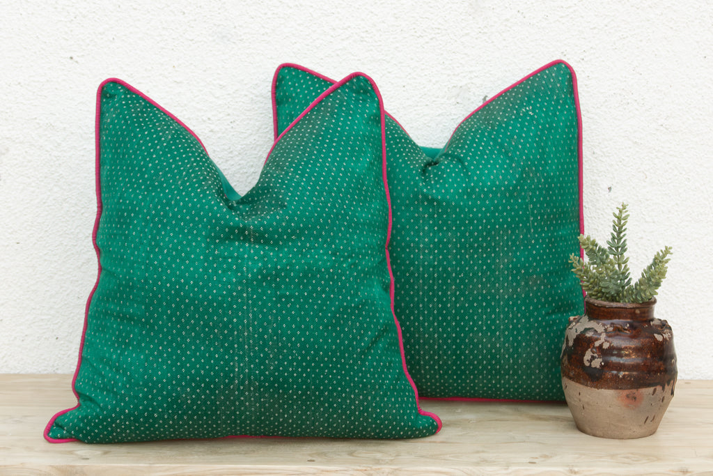 Pair of Panna Dotted Ahir Handloom Pillow