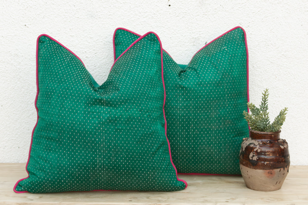 Pair of Panna Dotted Ahir Handloom Pillow