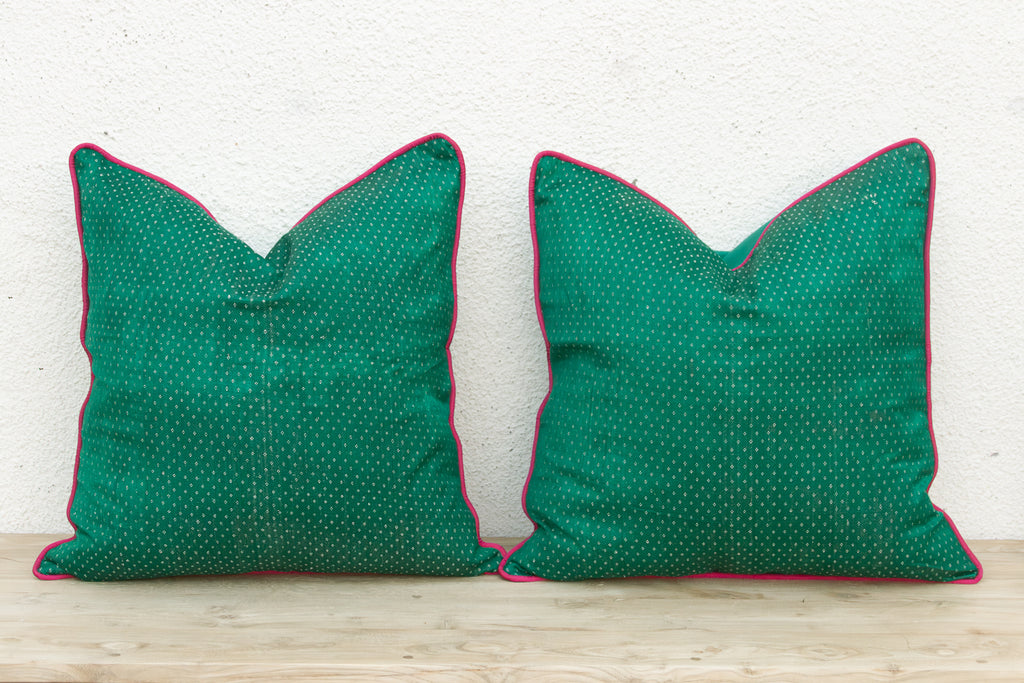 Pair of Panna Dotted Ahir Handloom Pillow