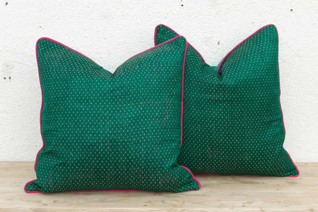 Pair of Mani Dotted Ahir Handloom Pillow