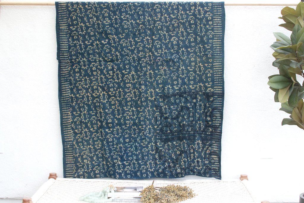 Abstract Bloom Vintage Indigo Printed Throw