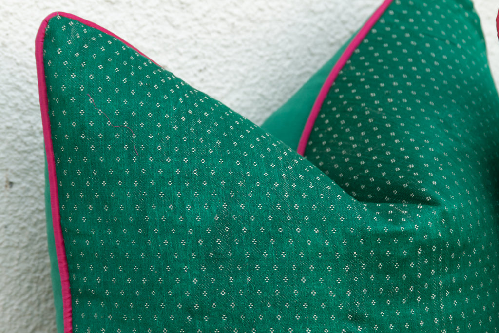 Pair of Aran Dotted Ahir Handloom Pillow