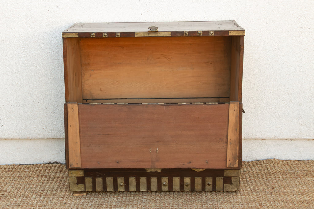 Refined Early 20th Century Korean Bandaji Chest