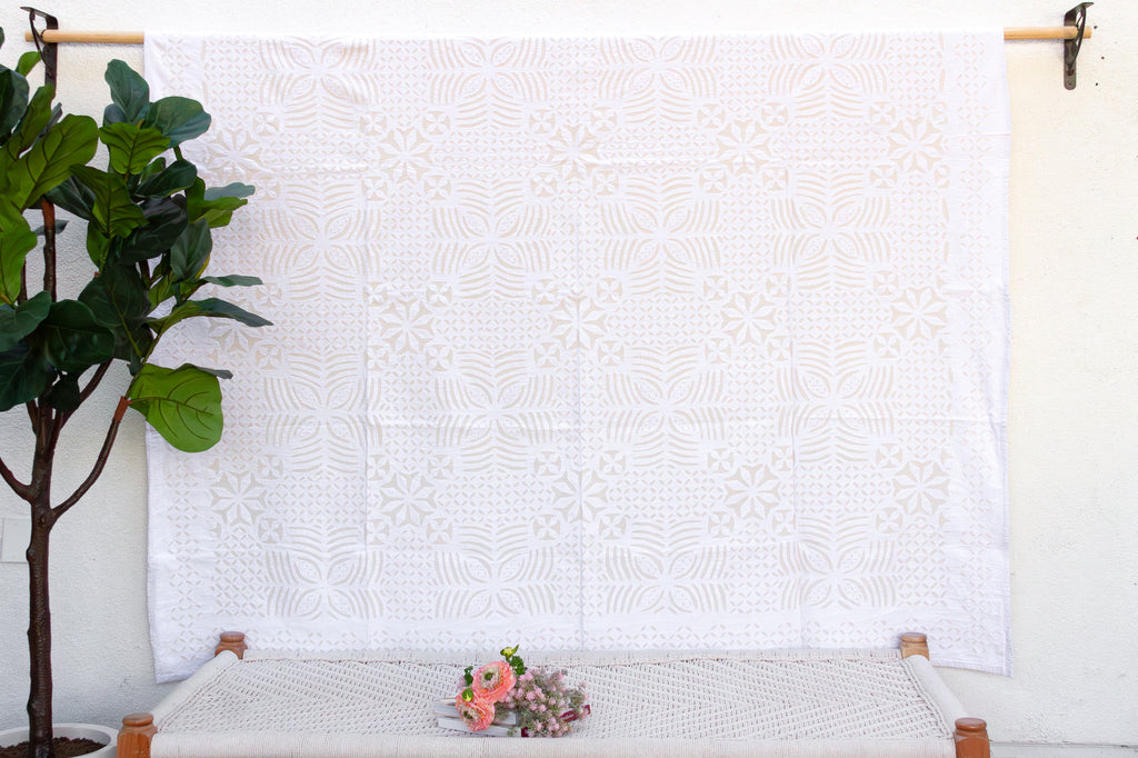 Sunflower Bloom White Cotton Applique Bedcover