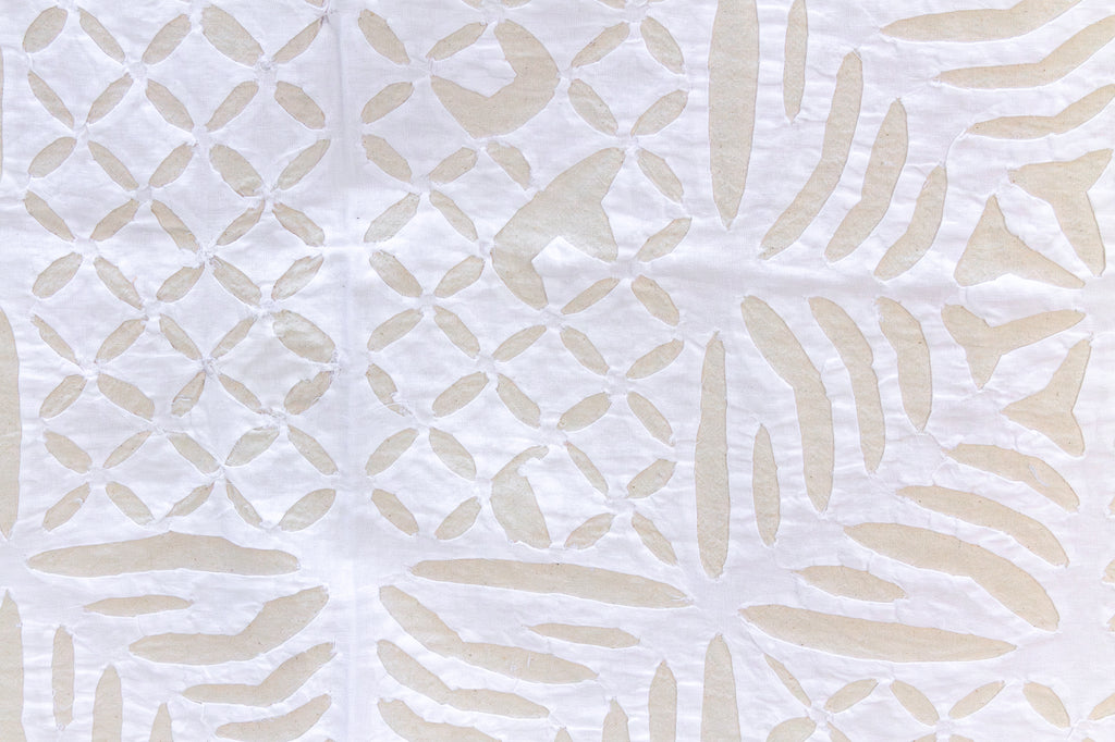 Hibiscus Star White Applique Cotton Bedspread