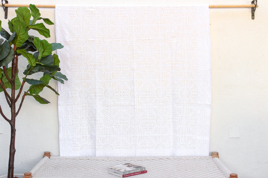 Tulip Star White Cotton Boho Applique Bedcover