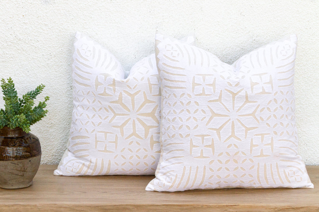 Jaisalmer Star, Pair of White Appliqué  Pillow Covers (Trade)
