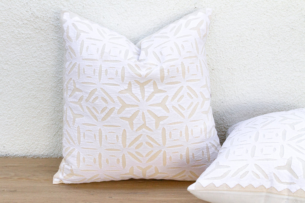Jaipur White, Pair of Appliqué  Pillow Covers