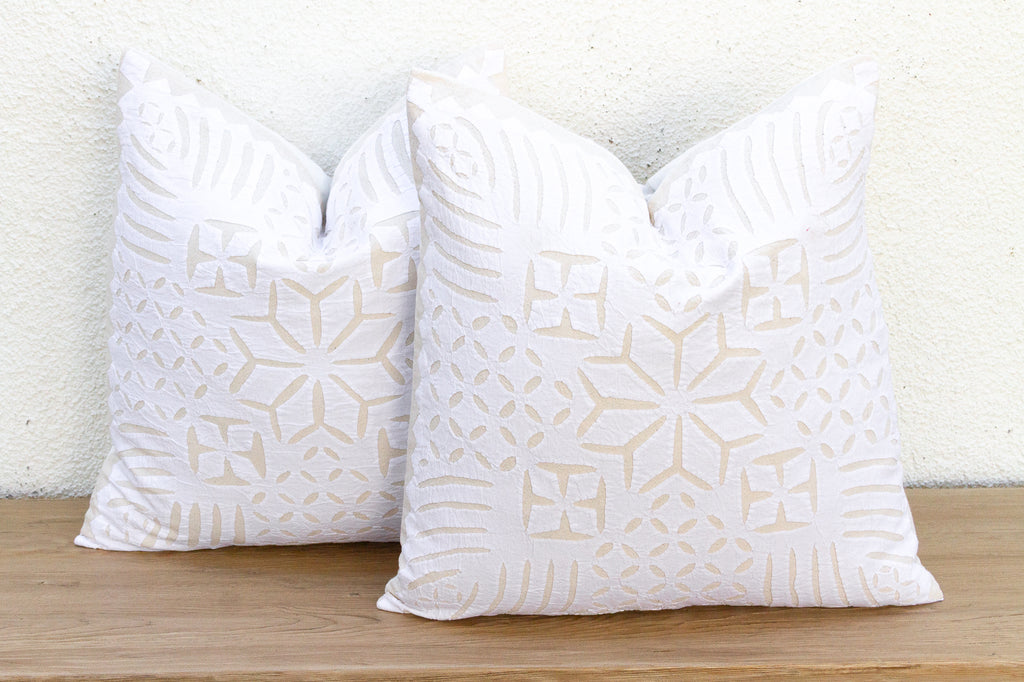 Heritage, Pair of Appliqué Pillow Covers (Trade)