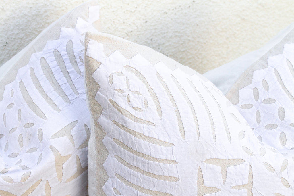 Heritage, Pair of Appliqué Pillow Covers (Trade)