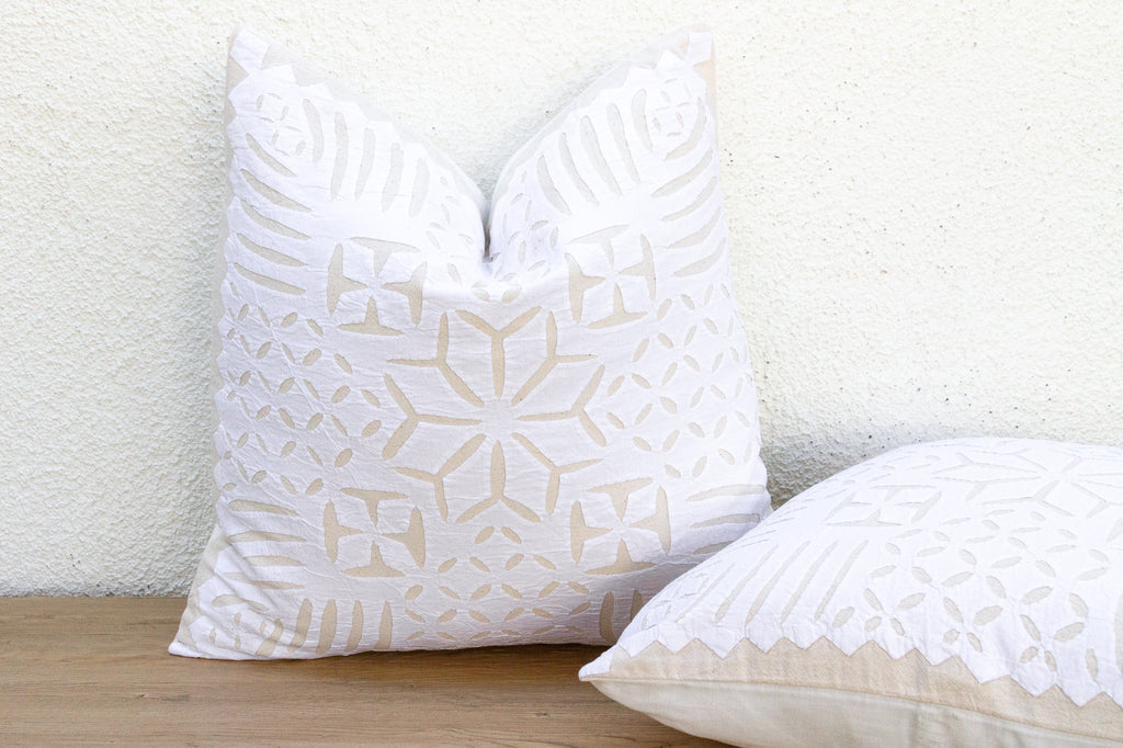 Heritage, Pair of Appliqué Pillow Covers (Trade)