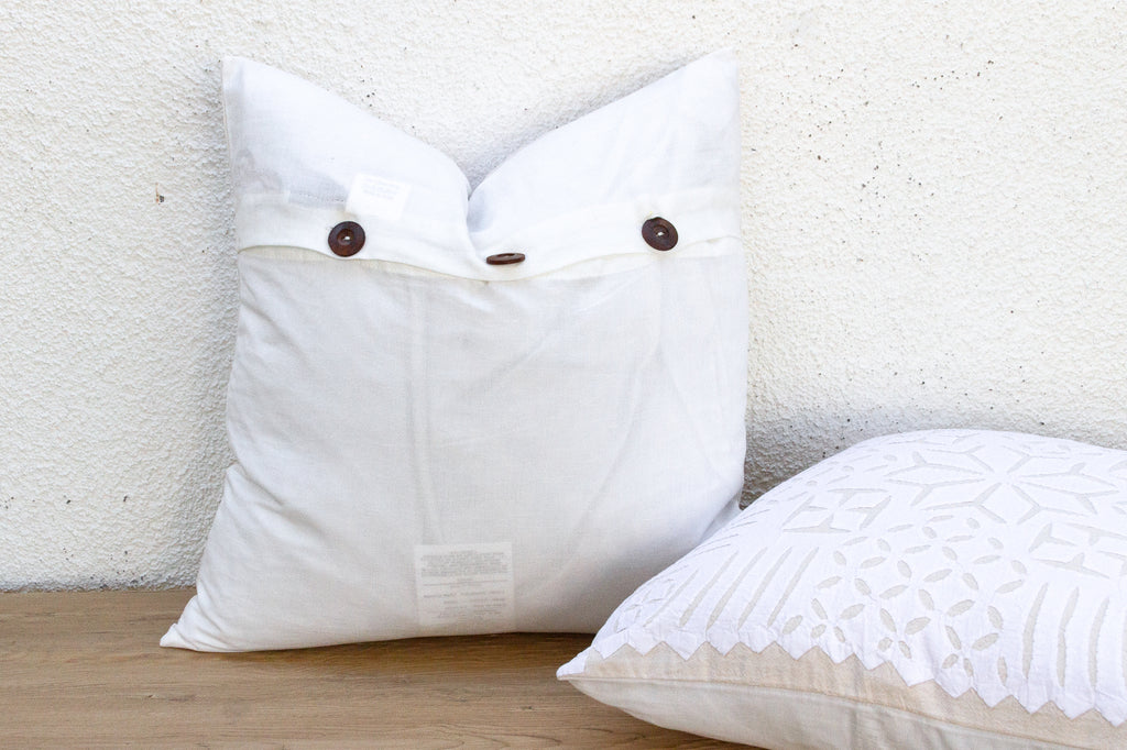 Heritage, Pair of Appliqué Pillow Covers (Trade)