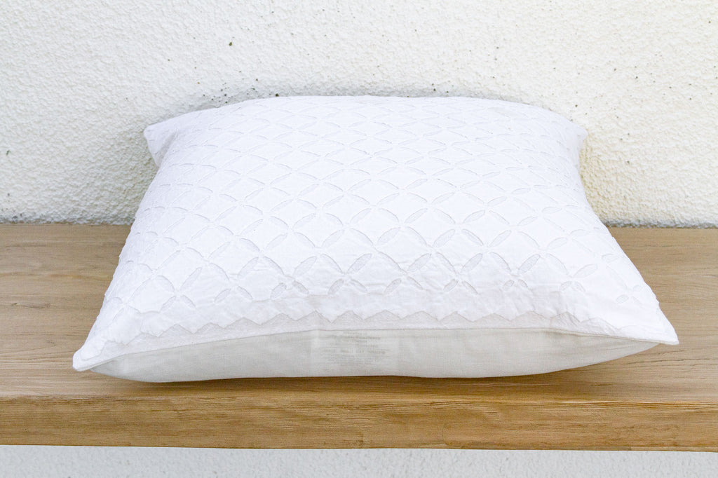 Ajmer Mosaic White Applique Pillow Cover (Trade)