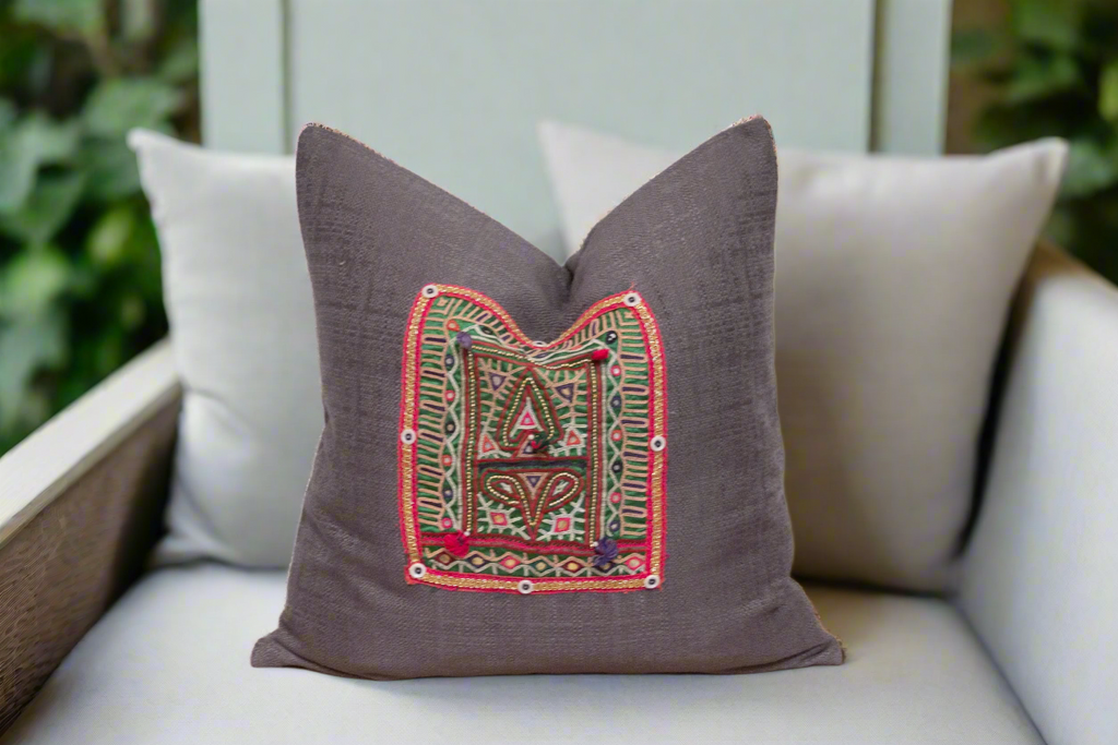 Beli Antique Tapestry Linen Pillow