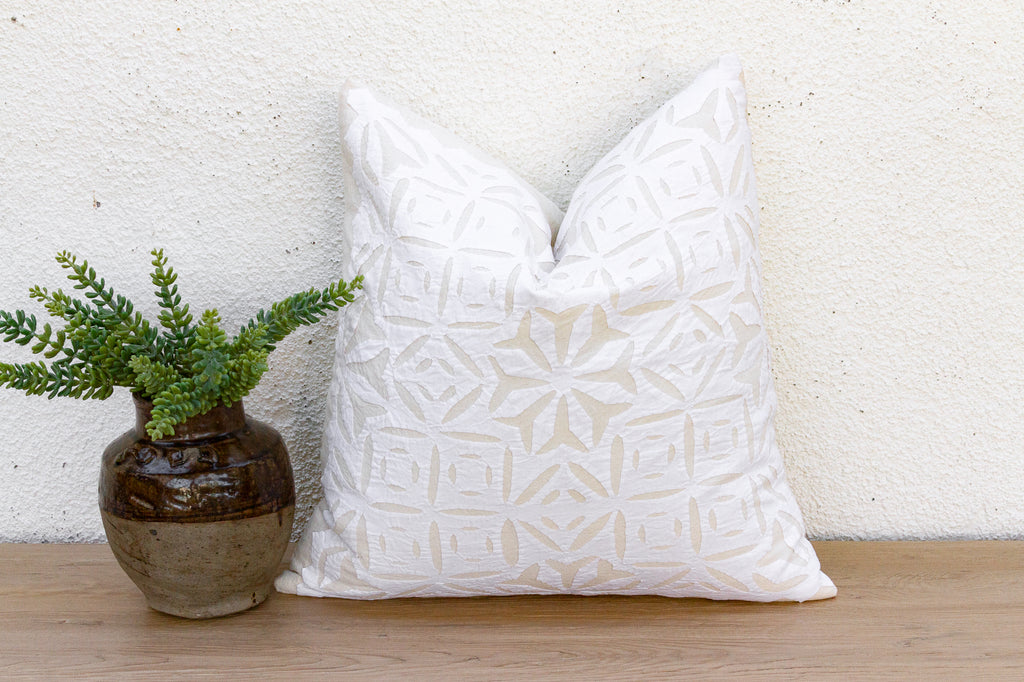 Open Desert Applique Pillow Cover