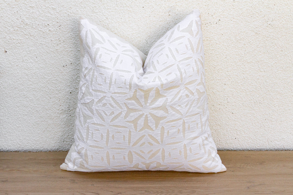Open Desert Applique Pillow Cover