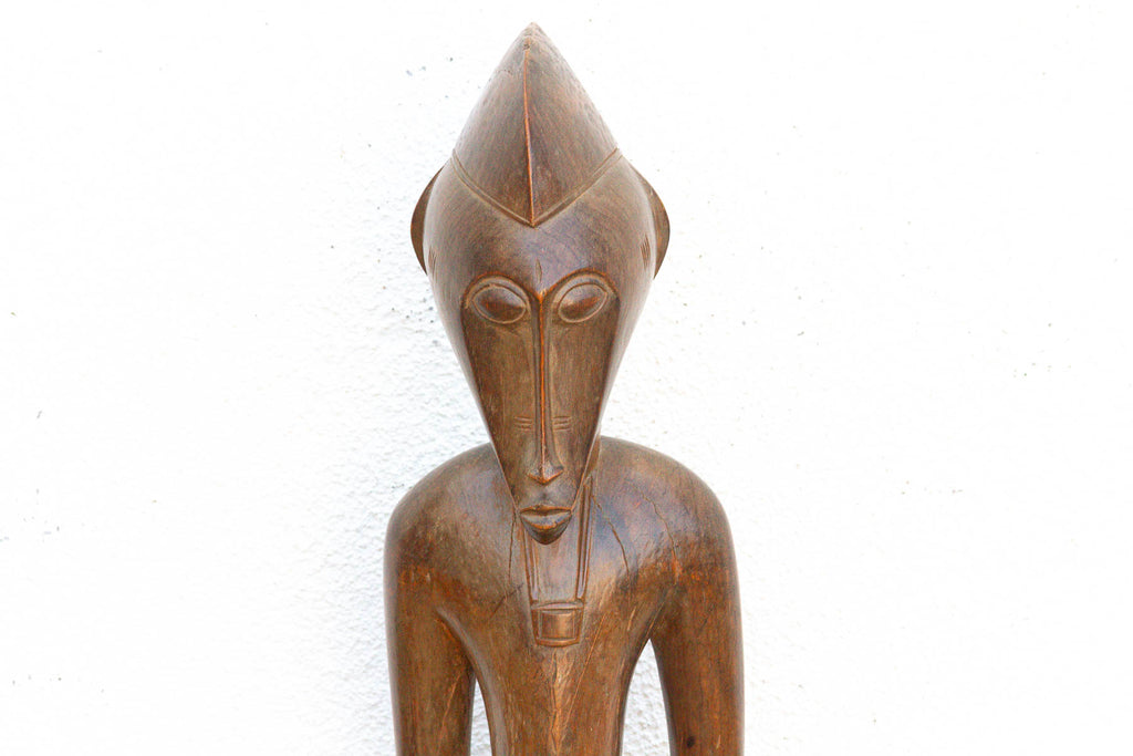 Refined Fang People Male Guardian Figure