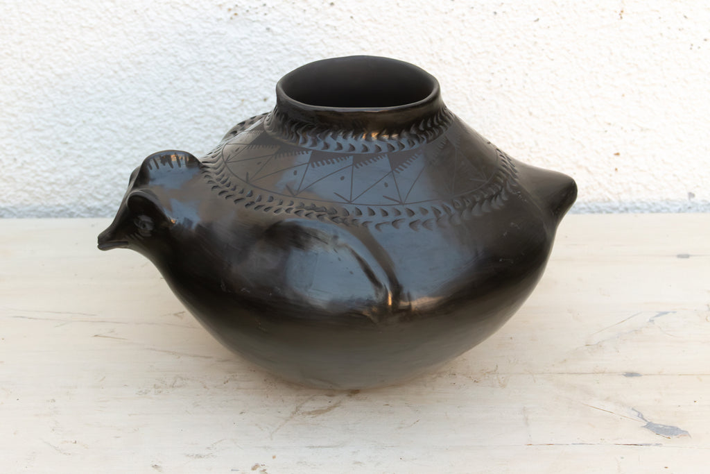 Rare Mata Ortiz Bird Effigy Pot