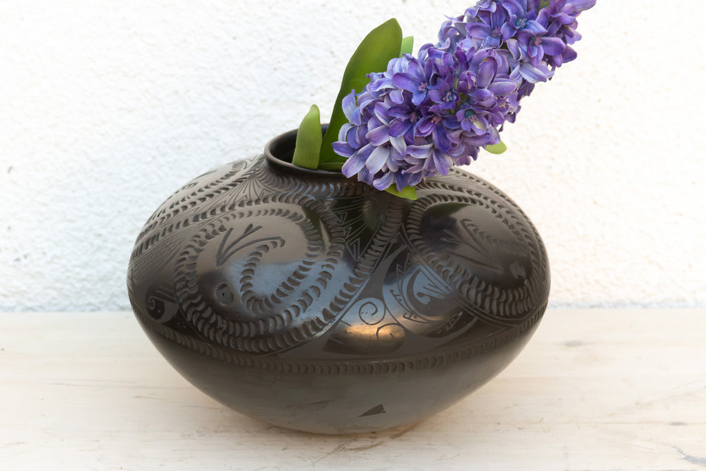 Etched Swirls Mata Ortiz Vintage Pot (Trade)