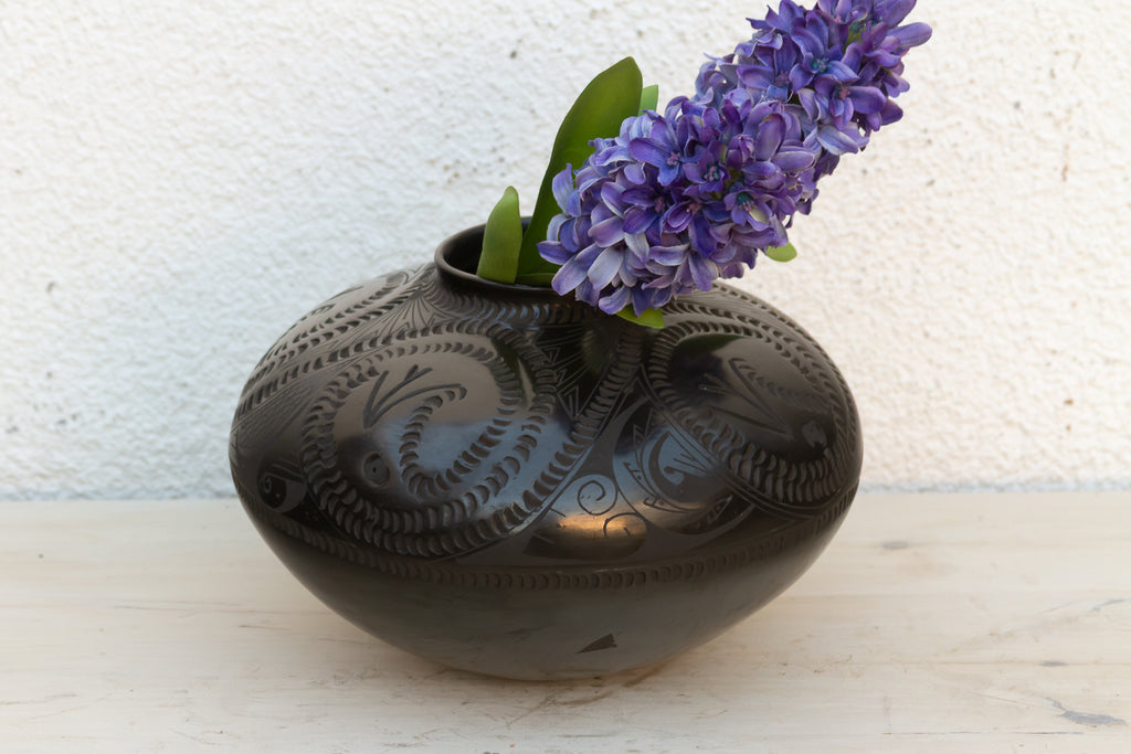Etched Swirls Mata Ortiz Vintage Pot (Trade)