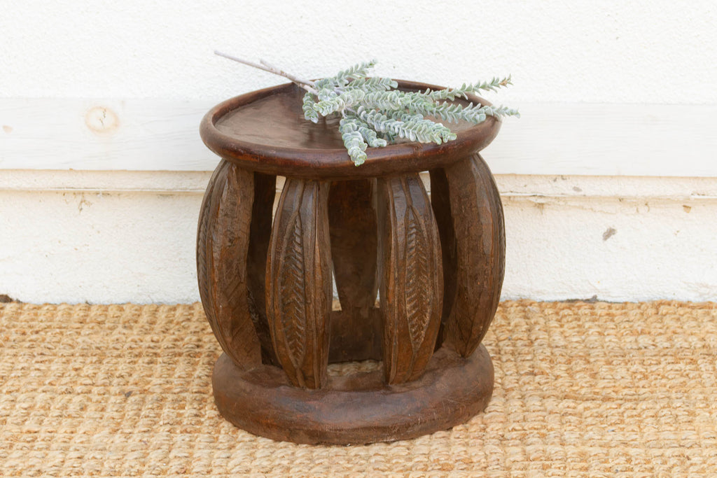 Antique Rustic Minimalist Lobi Stool (Trade)