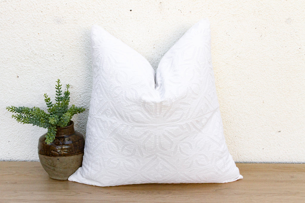 Meadow Bloom Appliqué Pillow Cover (Trade)